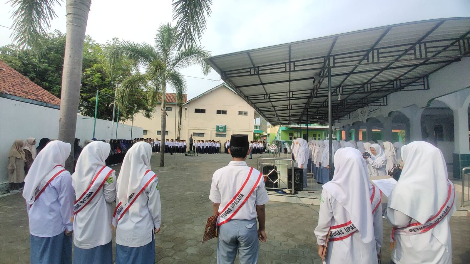 RA,MTs, Dan MA Salfiyah Wonoyoso Turut Memperingati Hari Pendidikan Nasional (HARDIKNAS)